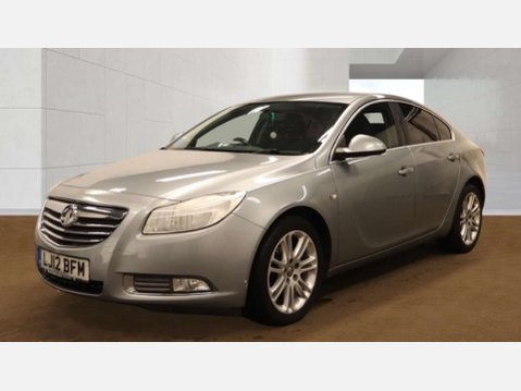 Vauxhall Insignia 2.0 CDTi ecoFLEX Exclusiv Hatchback 5dr Diesel Manual Euro 5 (s/s) (160 ps) 2