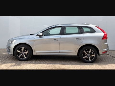 Volvo XC60 2.4 XC60 R-Design Luxury Nav D5 AWD Auto 4WD 5dr 46
