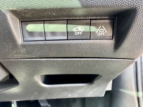 Peugeot 2008 PURETECH S/S GT LINE 24