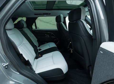 Land Rover Range Rover Sport P550e AUTOBIOGRAPHY 18