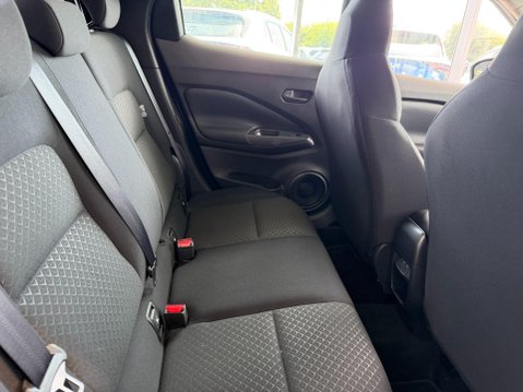 Nissan Juke 1.0 DIG-T Acenta Premium Euro 6 (s/s) 5dr 16