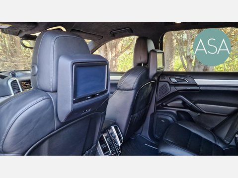 Porsche Cayenne 3.6T V6 GTS SUV 5dr Petrol TiptronicS 4WD Euro 6 (s/s) (440 ps) 8