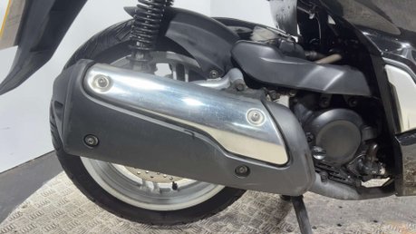 Honda SH300i SH 300 2016 32K VERY CLEAN MOT JAN 2027 300CC SCOOTER 22