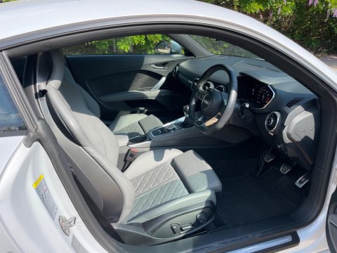 Audi TT 2.0 TFSI Coupe 3dr Petrol Manual quattro Euro 6 (s/s) (310 ps) 28