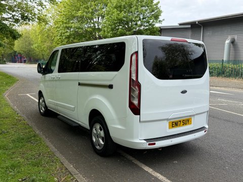 Ford Tourneo Custom 2.0 310 EcoBlue Titanium L2 Euro 6 (s/s) 5dr 9
