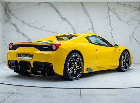 Ferrari 458 Speciale Aperta 15