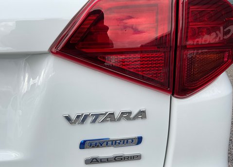 Suzuki Vitara SZ5 BOOSTERJET ALLGRIP MHEV 17