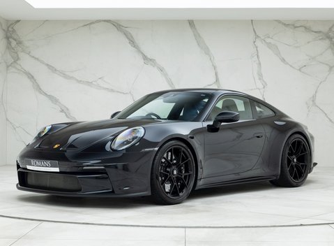 Porsche 911 (992) GT3 Touring 6