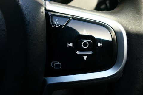 Volvo V60 2.0 V60 R-Design B3 MHEV Auto 5dr 35