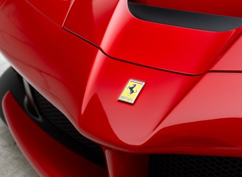 Ferrari LaFerrari 37
