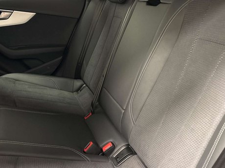 Audi A4 2.0 A4 S Line 35 TFSI MHEV Semi-Auto 4dr 6