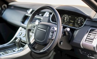 Land Rover Range Rover Sport 5.0 SVR 11