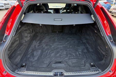 Volvo V90 D5 POWERPULSE R-DESIGN AWD 66