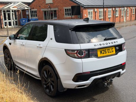 Land Rover Discovery Sport 2.0 Discovery Sport HSE Dynamic Luxury TD4 Auto 4WD 5dr 9
