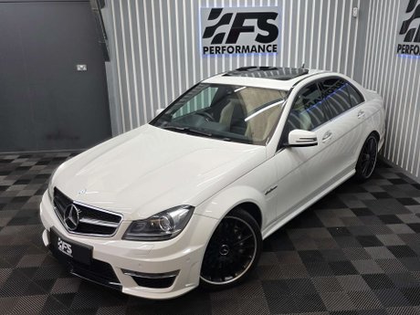 Mercedes-Benz C Class 6.3 C63 V8 AMG Saloon 4dr Petrol SpdS MCT Euro 5 (457 ps) 44