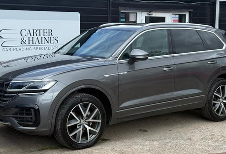 Volkswagen Touareg 3.0 TDI V6 R-Line SUV 5dr Diesel Tiptronic 4Motion Euro 6 (s/s) (286 ps)