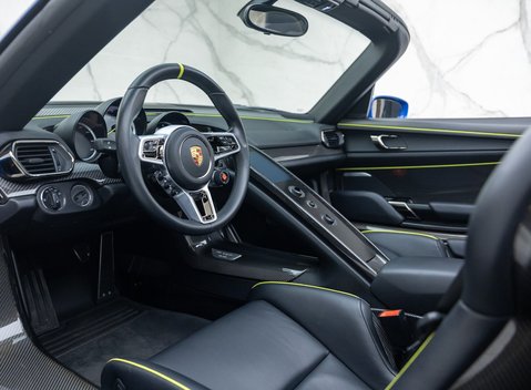 Porsche 918 Spyder 16
