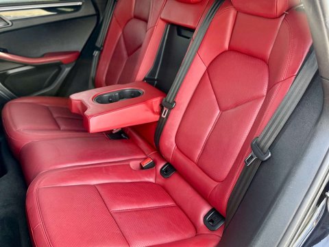 Porsche Macan 2.0T SUV 5dr Petrol PDK 4WD (s/s) (252 ps) 19