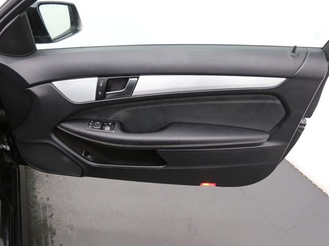 Mercedes-Benz C Class 2.1 C220 CDI AMG Sport Edition G-Tronic+ Euro 5 (s/s) 2dr 20