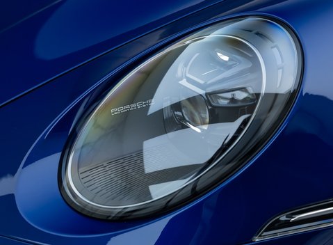 Porsche 911 Carrera 4S (992) 28