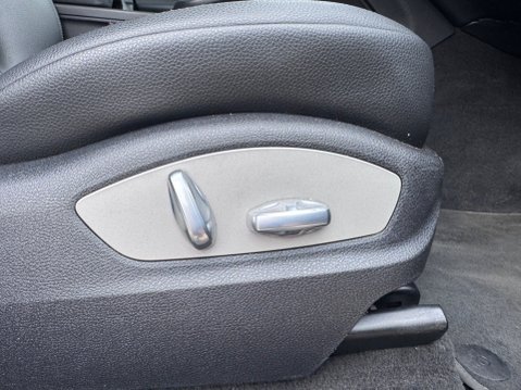 Porsche Macan PDK 15