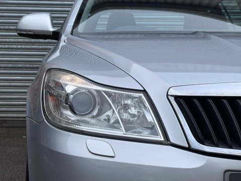 Skoda Octavia 1.8 TSI Laurin & Klement Estate 5dr Petrol Manual Euro 5 (160 ps) 7