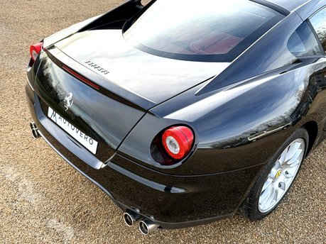 Ferrari 599 GTB FIORANO F1 24