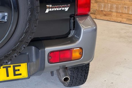 Suzuki Jimny 1.3 JLX+ SUV 3dr Petrol Manual (174 g/km, 83 bhp) 63
