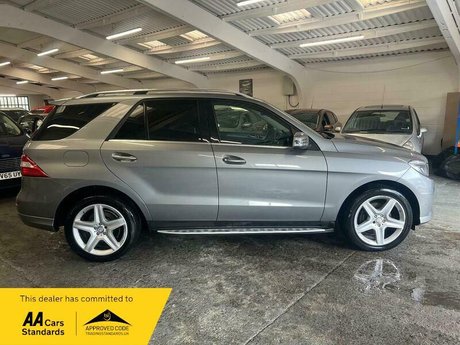 Mercedes-Benz M Class 3.0 ML350 V6 BlueTEC AMG Line G-Tronic 4WD Euro 6 (s/s) 5dr 7