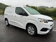 Toyota Proace City L1 Design 100 ps EAT8 Automatic Panel Van 5
