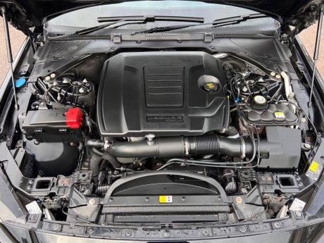 Jaguar XE 2.0i GPF R-Sport Auto Euro 6 (s/s) 4dr 36