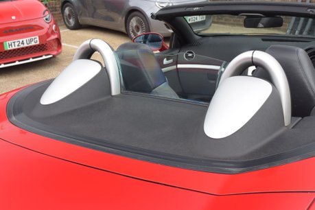 Alfa Romeo Spider 2.2 JTS 25