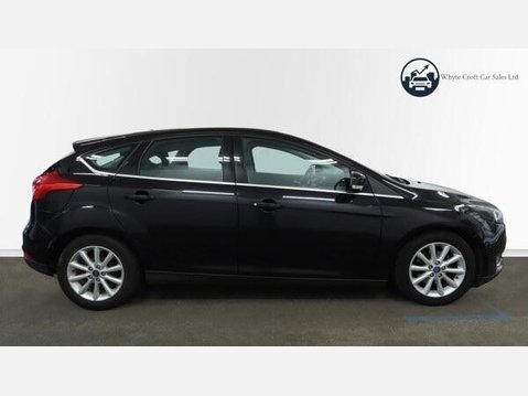 Ford Focus 1.0T EcoBoost Titanium Euro 6 (s/s) 5dr 2