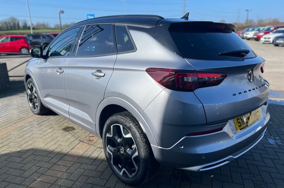 Vauxhall Grandland 1.5 Turbo D Ultimate Auto 9