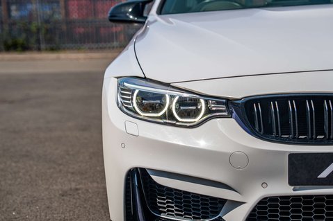 BMW M4 3.0 M4 Semi-Auto 2dr 33