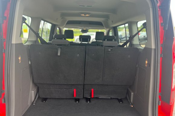 Ford Grand Tourneo Connect ZETEC 1.5 TDCI 7 SEATS 33