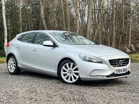 Volvo V40 1.6 V40 SE Luxury D2 Auto 5dr 1