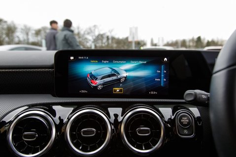 Mercedes-Benz A Class A 180 SPORT EXECUTIVE 27