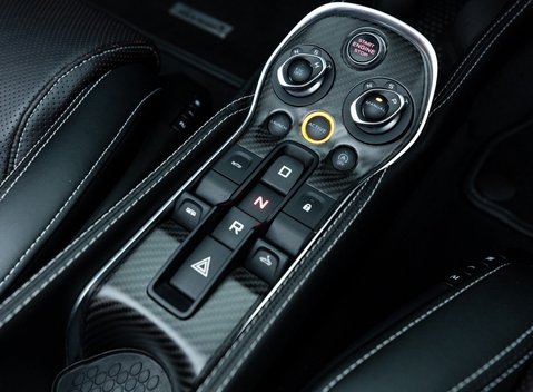 McLaren 570S Spider 28