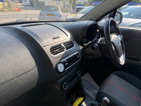 MG MG3 1.5 VTi-TECH 3Form Sport Euro 6 (s/s) 5dr 15