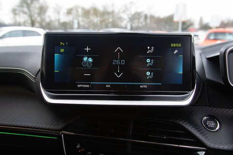 Peugeot 208 GT PREMIUM 24