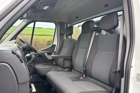 Vauxhall Movano F3500 L2 H1 125 ps Cdti Single Cab Tipper - Air Con 3