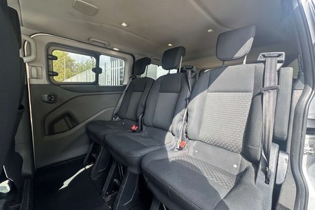 Ford Tourneo Custom 2.0 320 EcoBlue Zetec Minibus Double Cab 5dr Diesel Manual L2 Euro 6 (s/s)  19