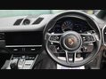 Porsche Cayenne V6 28
