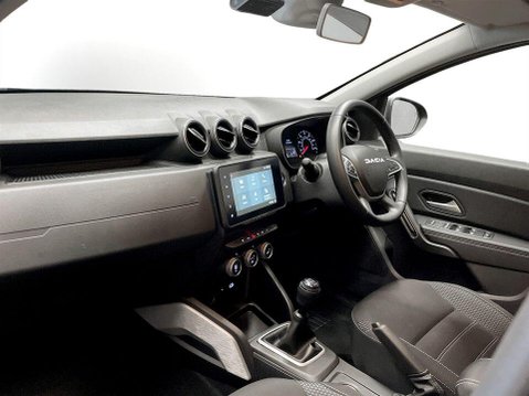 Dacia Duster 1.0 TCe Journey SUV 5dr Petrol Manual Euro 6 (s/s) (90 ps) 15