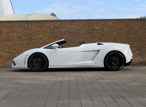 Lamborghini Gallardo LP 560-4 Spyder 6