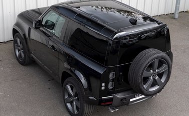 Land Rover Defender 90 V8 9