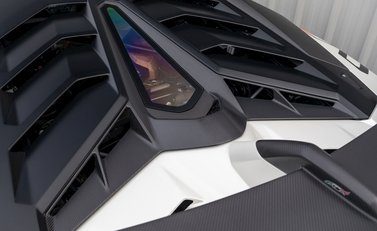 Lamborghini Aventador SVJ LP 770-4 33