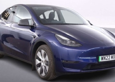 Tesla Model Y (Dual Motor) Long Range SUV 5dr Electric Auto 4WDE (384 bhp) 1