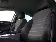Vauxhall Insignia SRI NAV CDTI S/S 35
